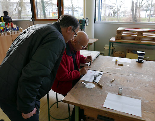 In den Werkenräumen ging es ums Emaillieren und Schmuck gestalten.