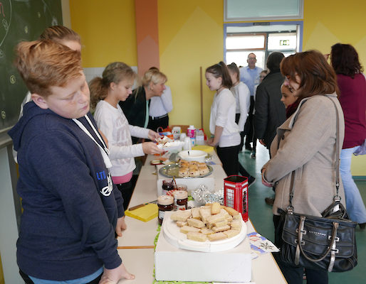 Im Irish Dance Café wurden Scones und Tee angeboten...